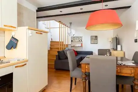 Terratetto In Centro + Parcheggio